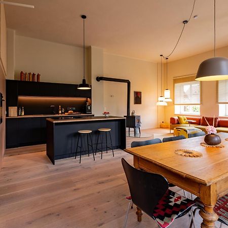 Grosse Pause Altes Schulhaus Schweigen Apartment Bagian luar foto